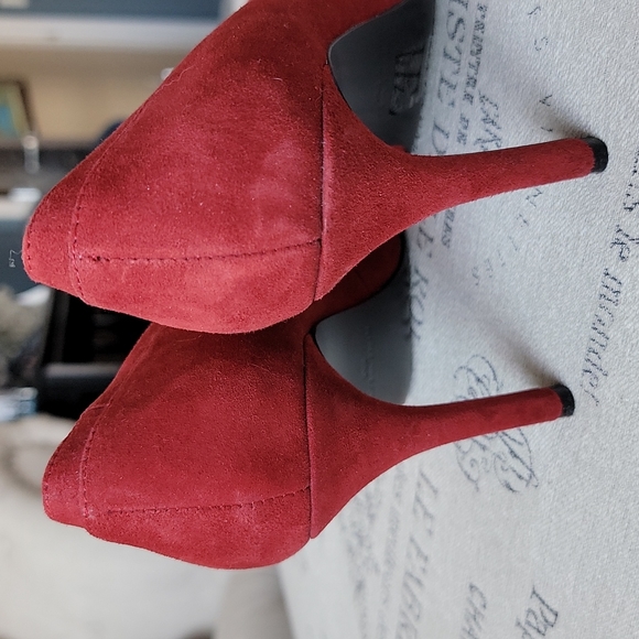 Nine West red leather upper heels - Picture 9 of 14